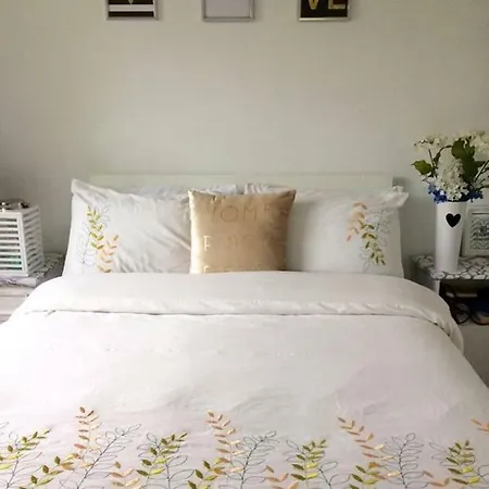 Homestay szállás Double Bed Near Town